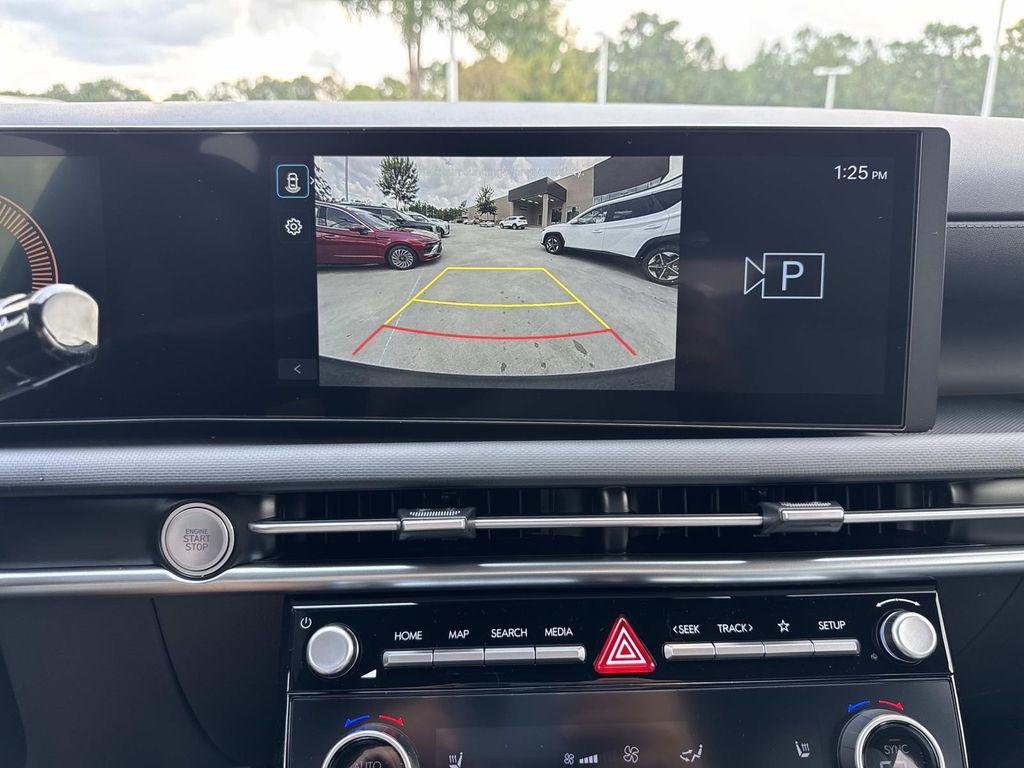 2026 Hyundai Santa Cruz SEL - Photo 11