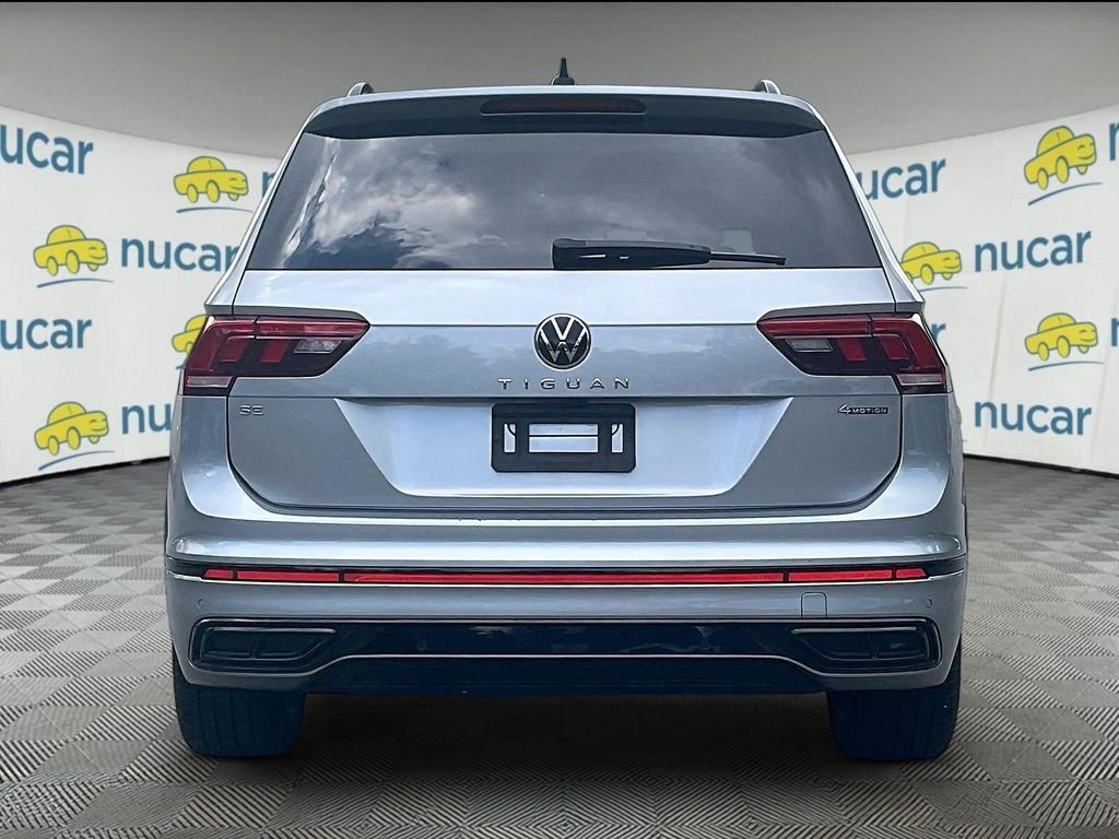 Used 2023 Silver Volkswagen 2.0T SE R-Line Black image 5