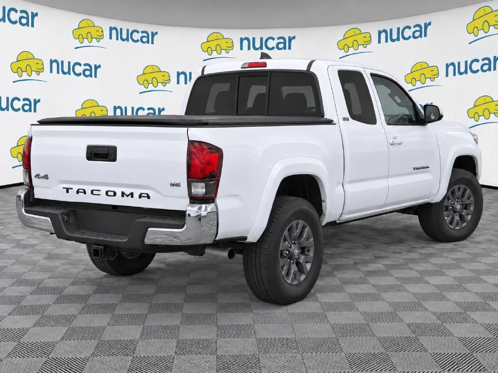 Used 2023 White Toyota SR5 image 4