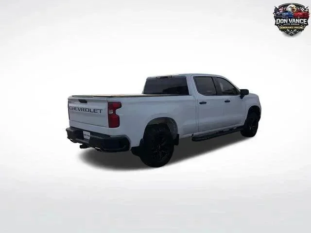 Used 2022 White Chevrolet Custom Trail Boss image 5