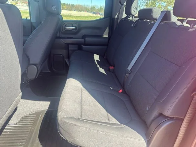 Used 2022 Red Chevrolet Custom image 23