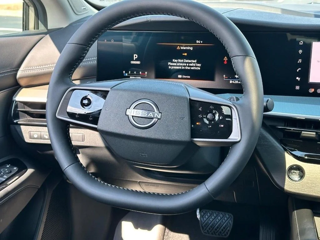 New 2026 Champagne Silver Metallic Nissan Platinum image 8