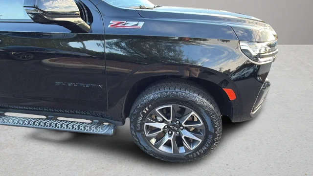 Used 2022 BLACK Chevrolet Z71 image 42