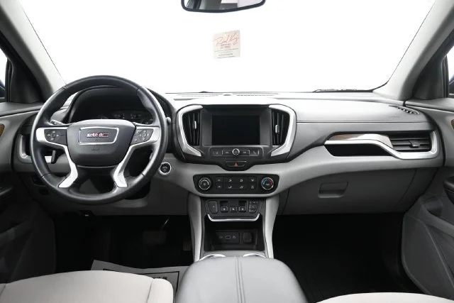Used 2018 BLUE STEEL METALLIC GMC SLE image 19