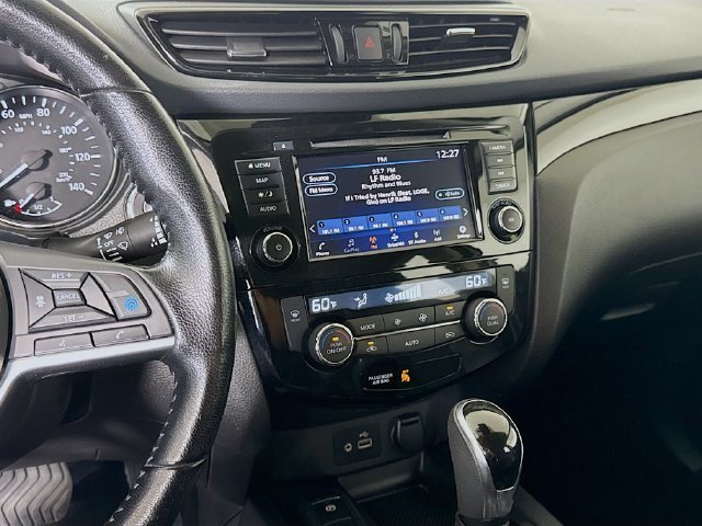 Used 2022 Gun Metallic Nissan SL image 14
