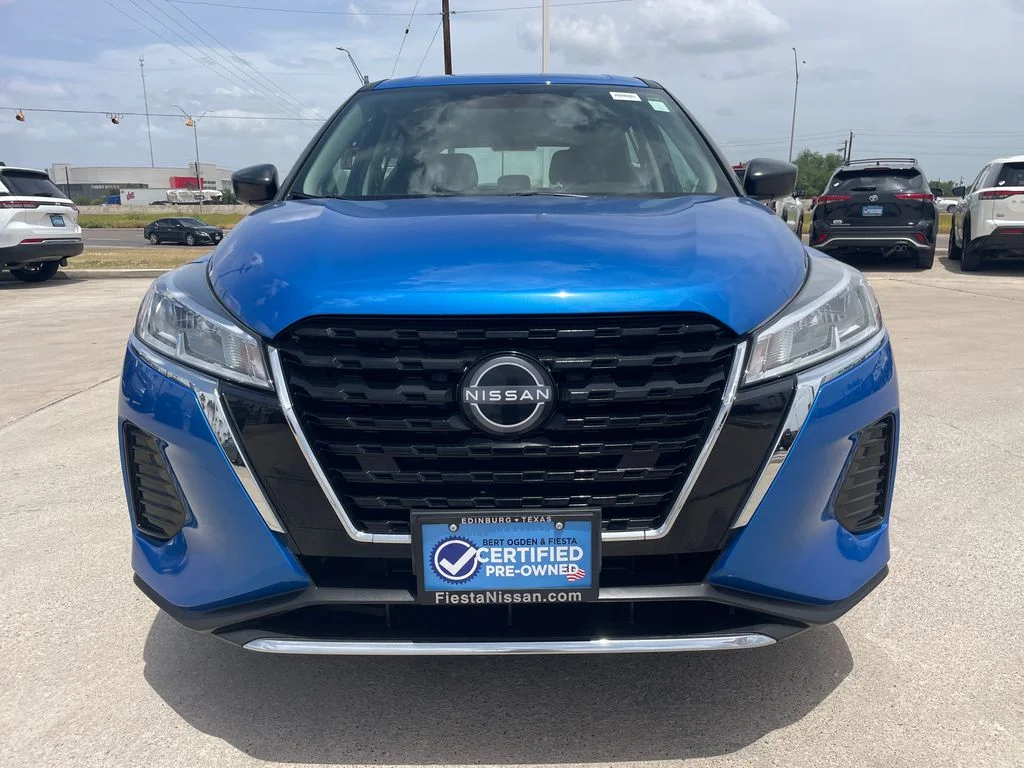 Used 2024 Blue Nissan S image 8