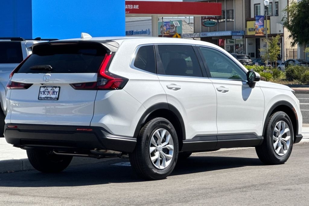 New 2026 Platinum White Pearl Honda LX image 4