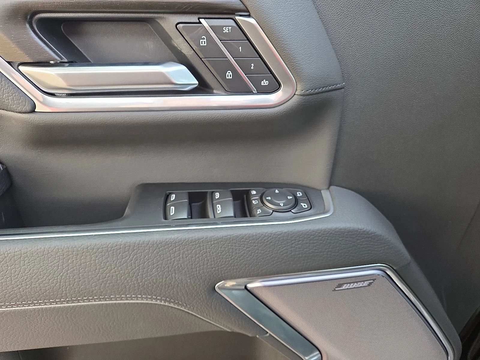 2026 GMC Sierra 3500HD Denali - Photo 11