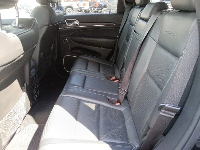Used 2020 Black Jeep Summit image 29