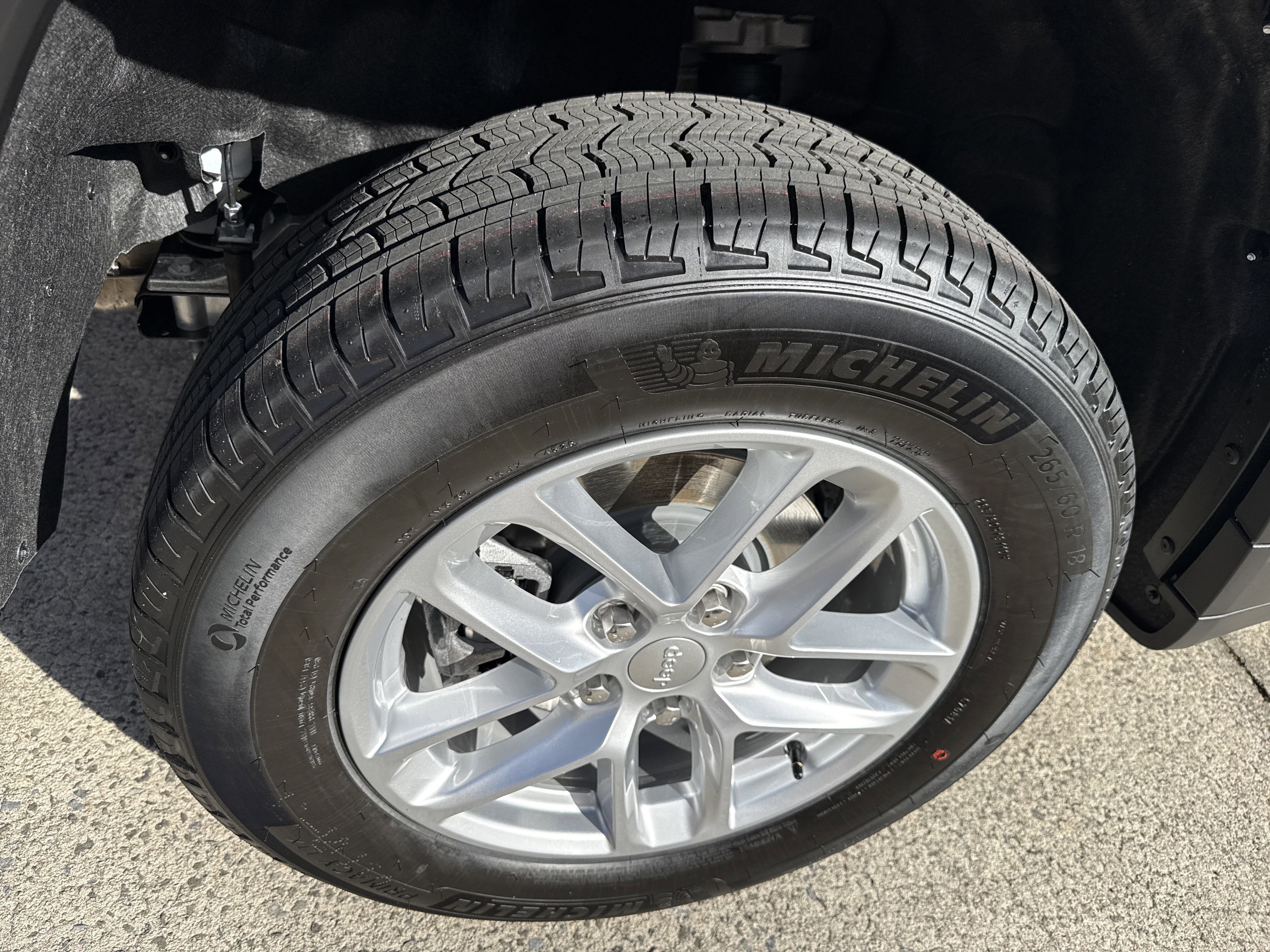 New 2025 Bright White Clearcoat Jeep Laredo image 18