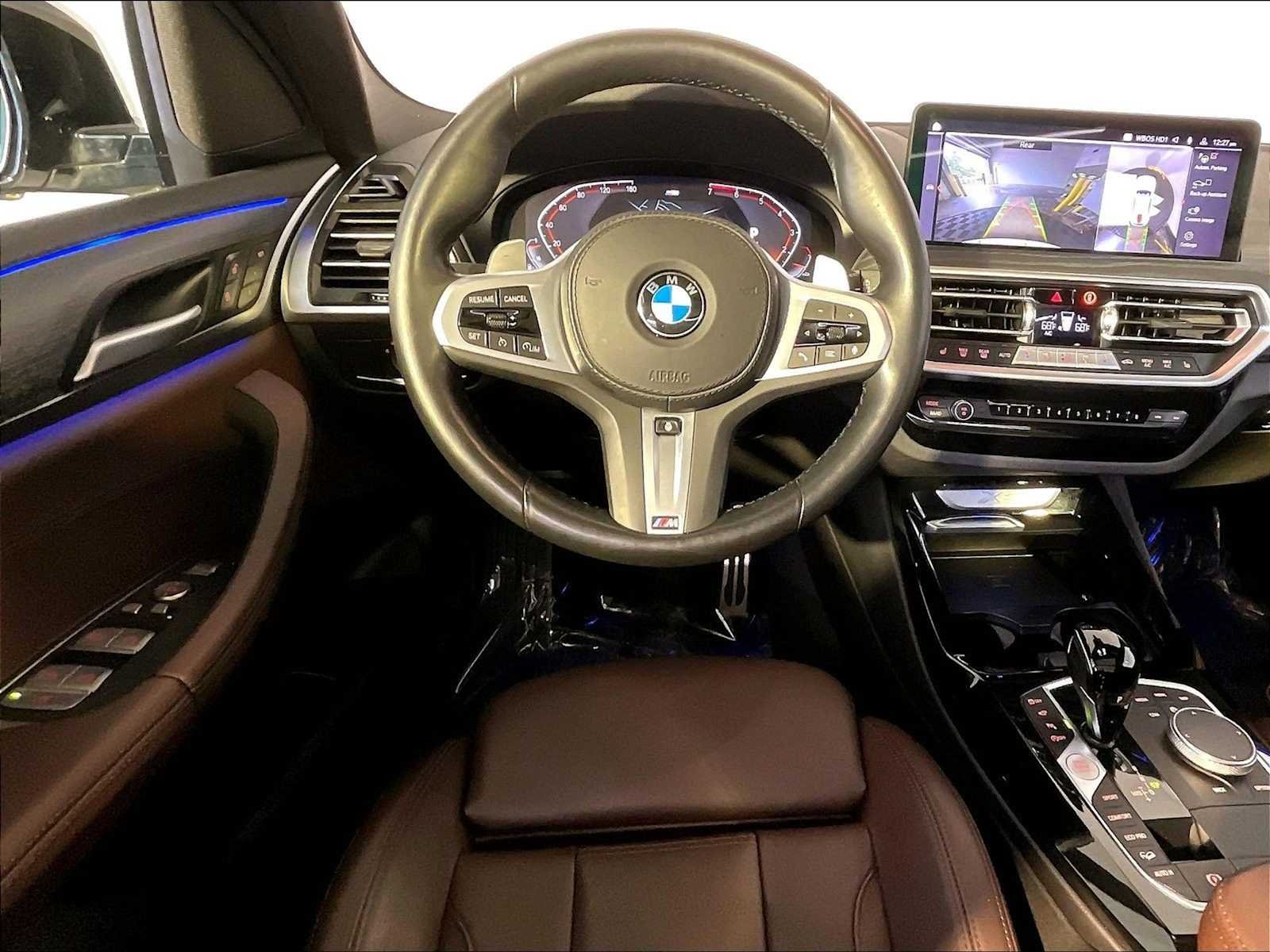 Used 2024 Mineral White Metallic BMW xDrive30i image 13