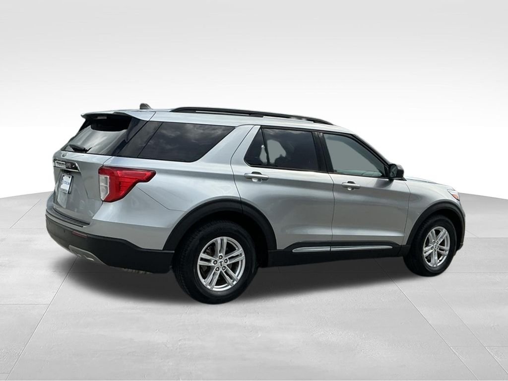Used 2023 Silver Ford XLT image 14