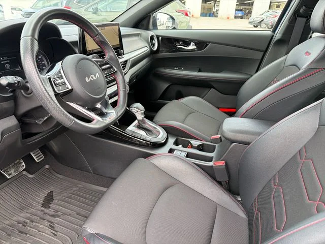Used 2024 Blue Kia GT image 18