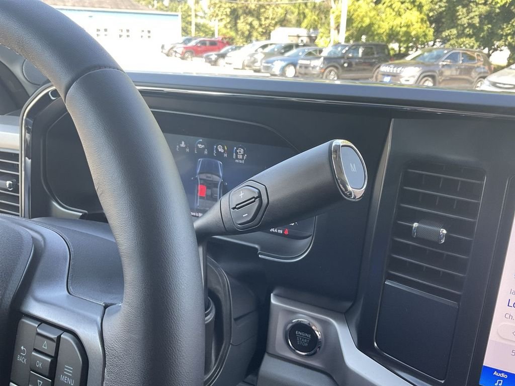 New 2027 Blue Ford XLT image 19