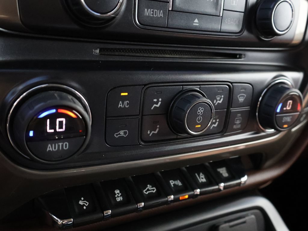 2016 Chevrolet Silverado 2500HD High Country - Photo 31