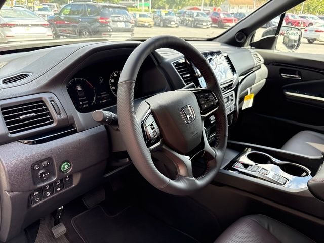 2026 Honda Ridgeline Black Edition - Photo 13