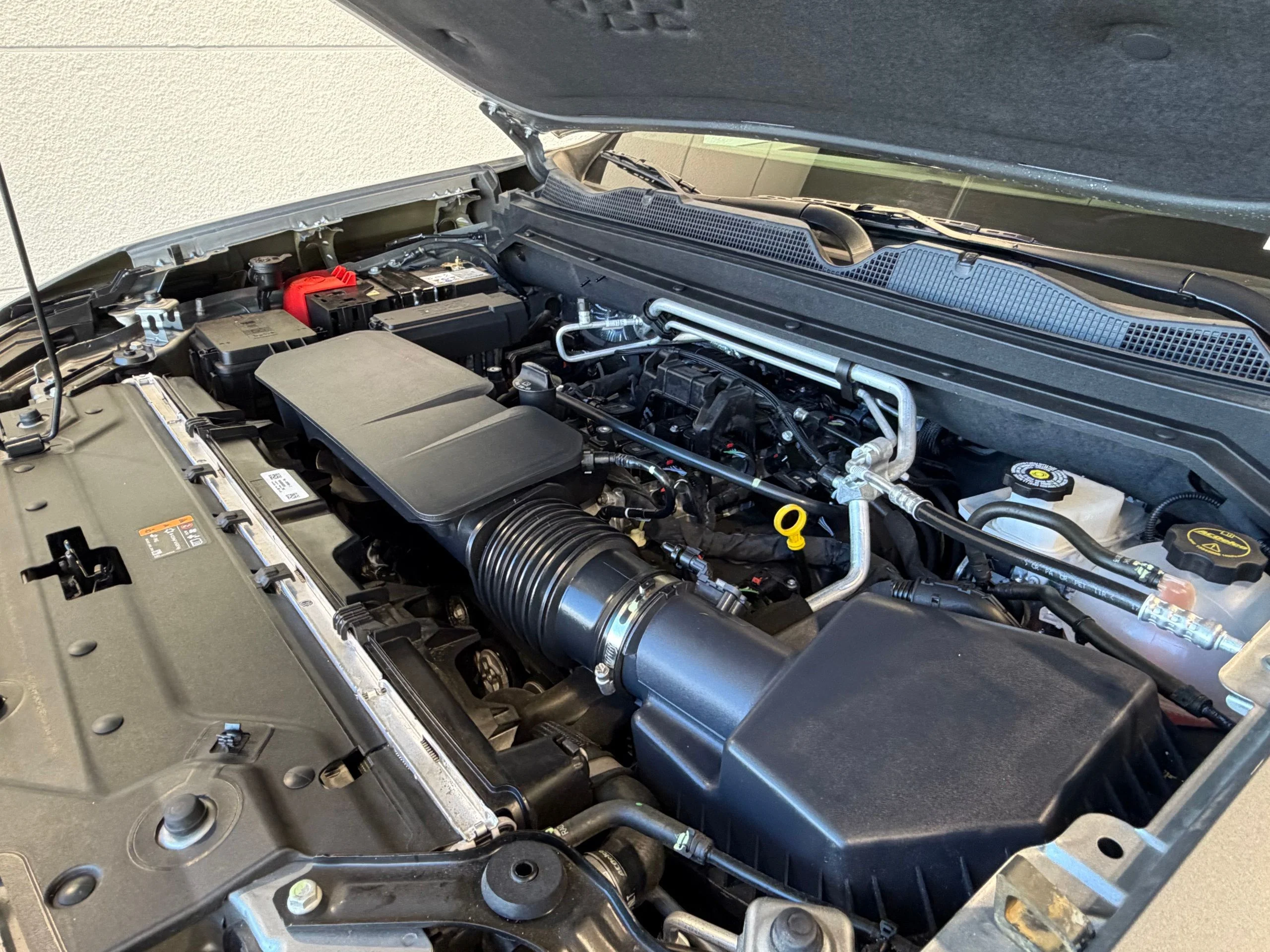 Used 2026 Gray Chevrolet Z71 image 49