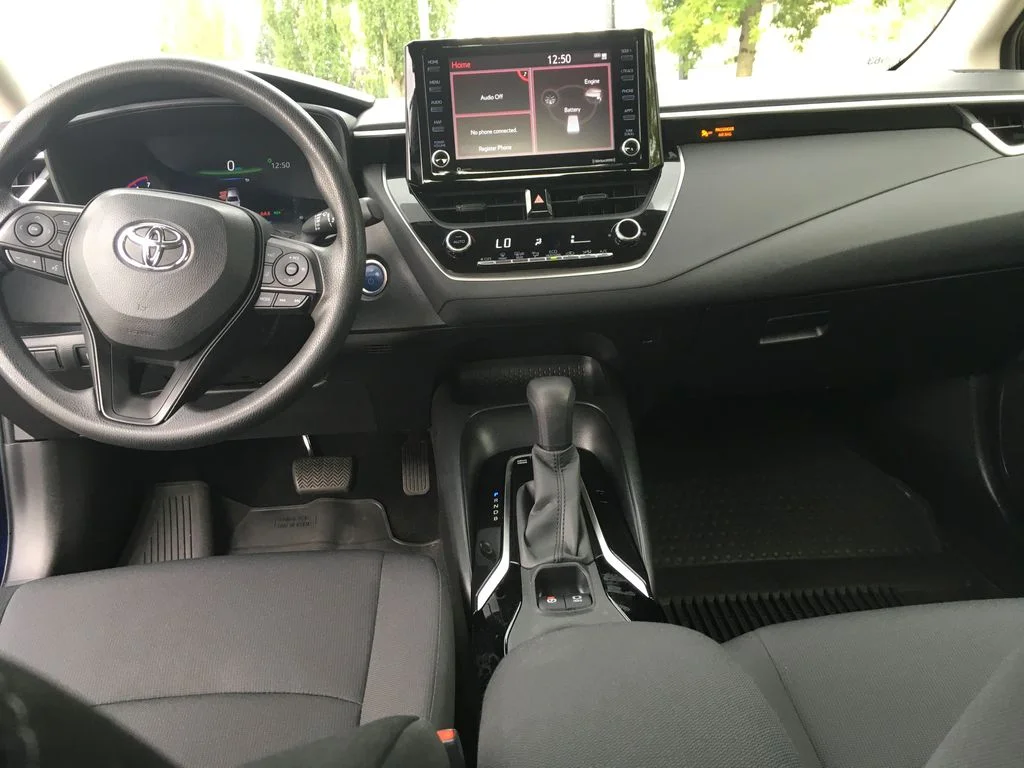 Used 2022 Blue Toyota LE image 22