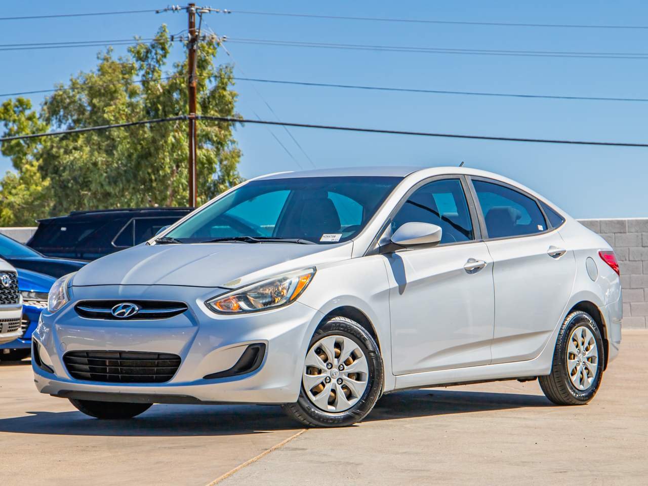 2016 Hyundai Accent SE - Photo 1