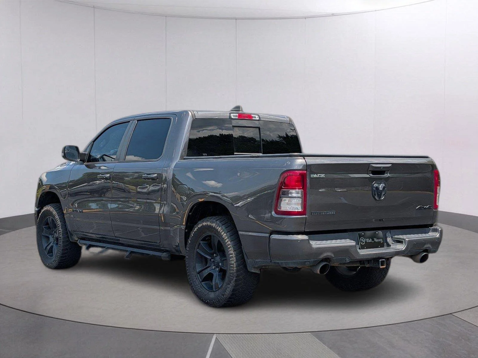 Used 2021 Granite Crystal Metallic Clearcoat Ram Big Horn image 3