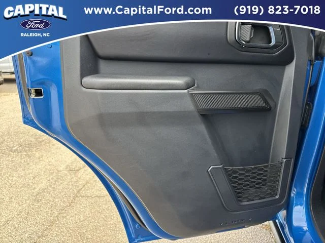 Used 2025 Blue Ford Badlands image 18