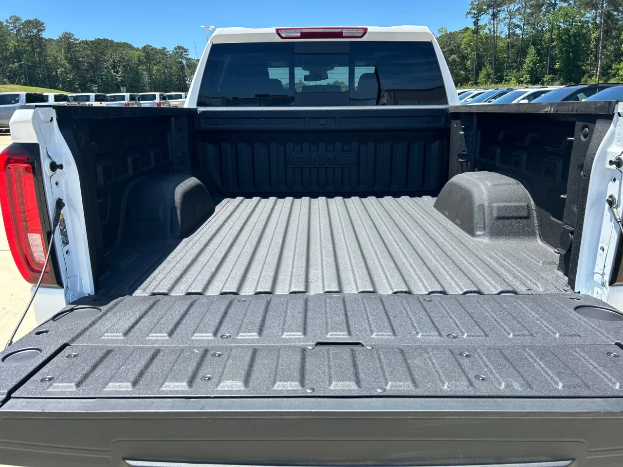 New 2026 Summit White GMC SLT image 8