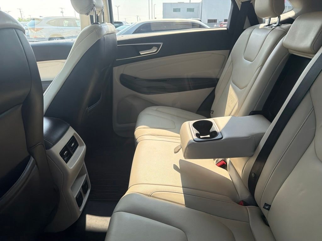 Used 2019 Blue Ford Titanium image 10