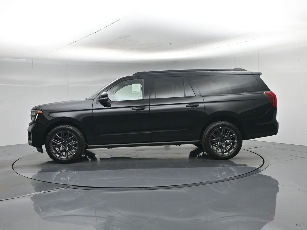 New 2027 Agate Black Metallic Ford Platinum image 33