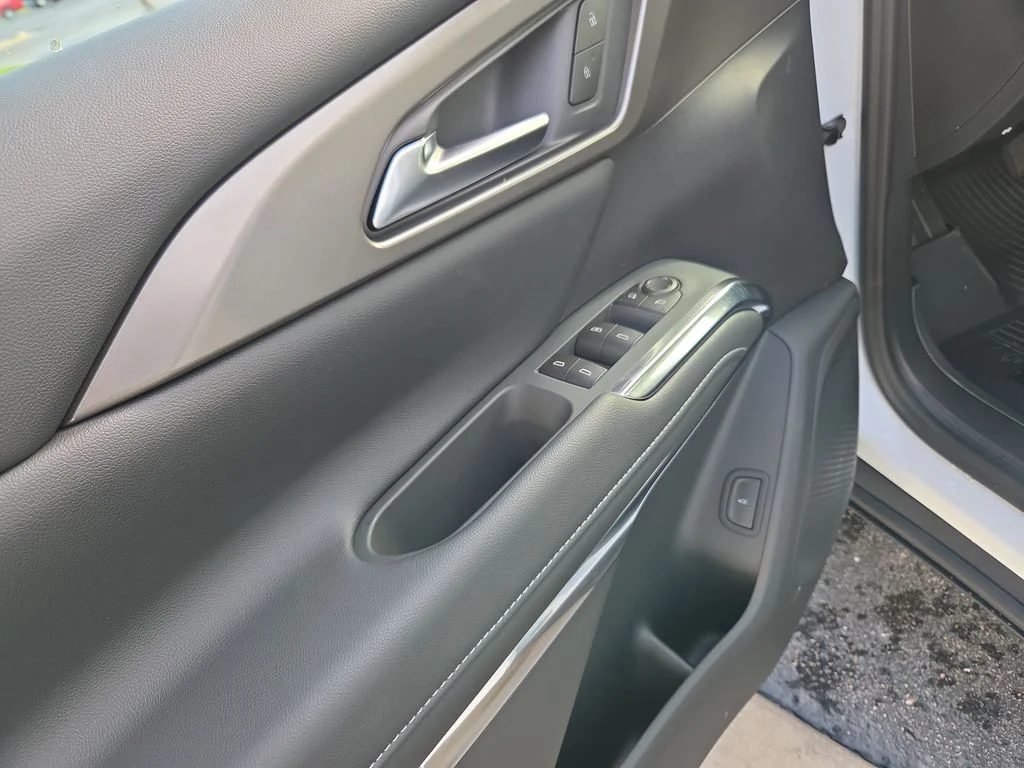 2026 Chevrolet Traverse LT - Photo 26
