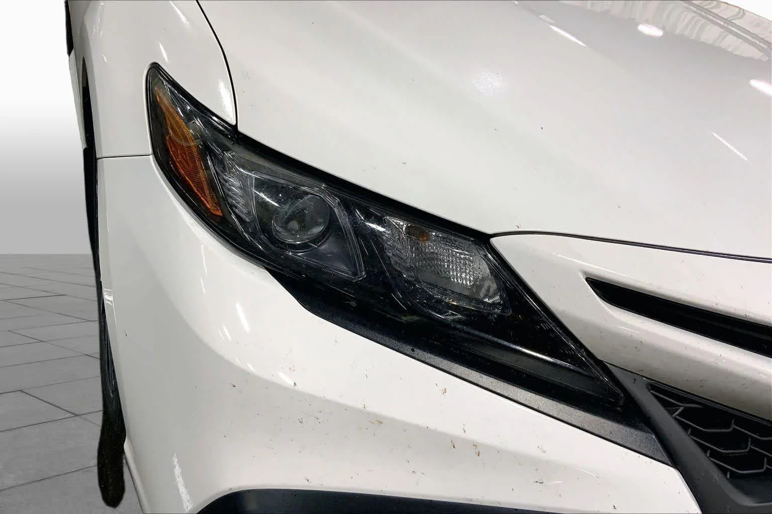 Used 2024 Ice Cap Toyota SE image 28