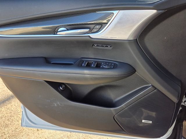 Used 2023 White Cadillac Sport image 33