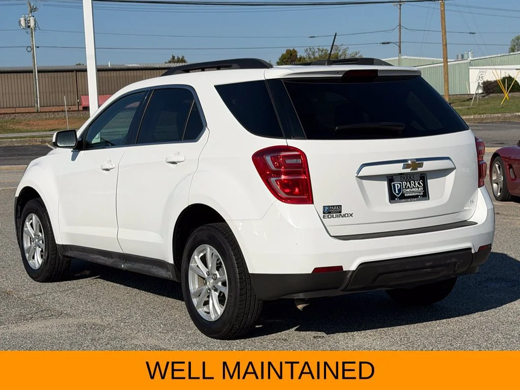 Used 2017 SUMMIT WHITE Chevrolet LT image 3