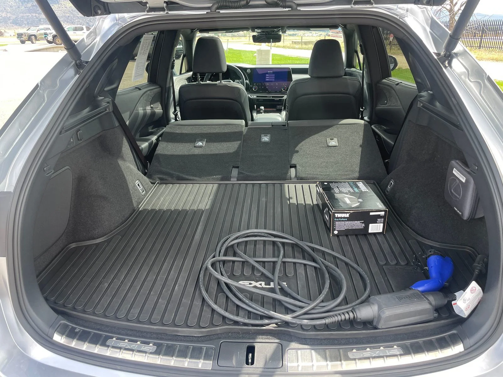 Used 2025 Iridium Lexus Luxury image 9