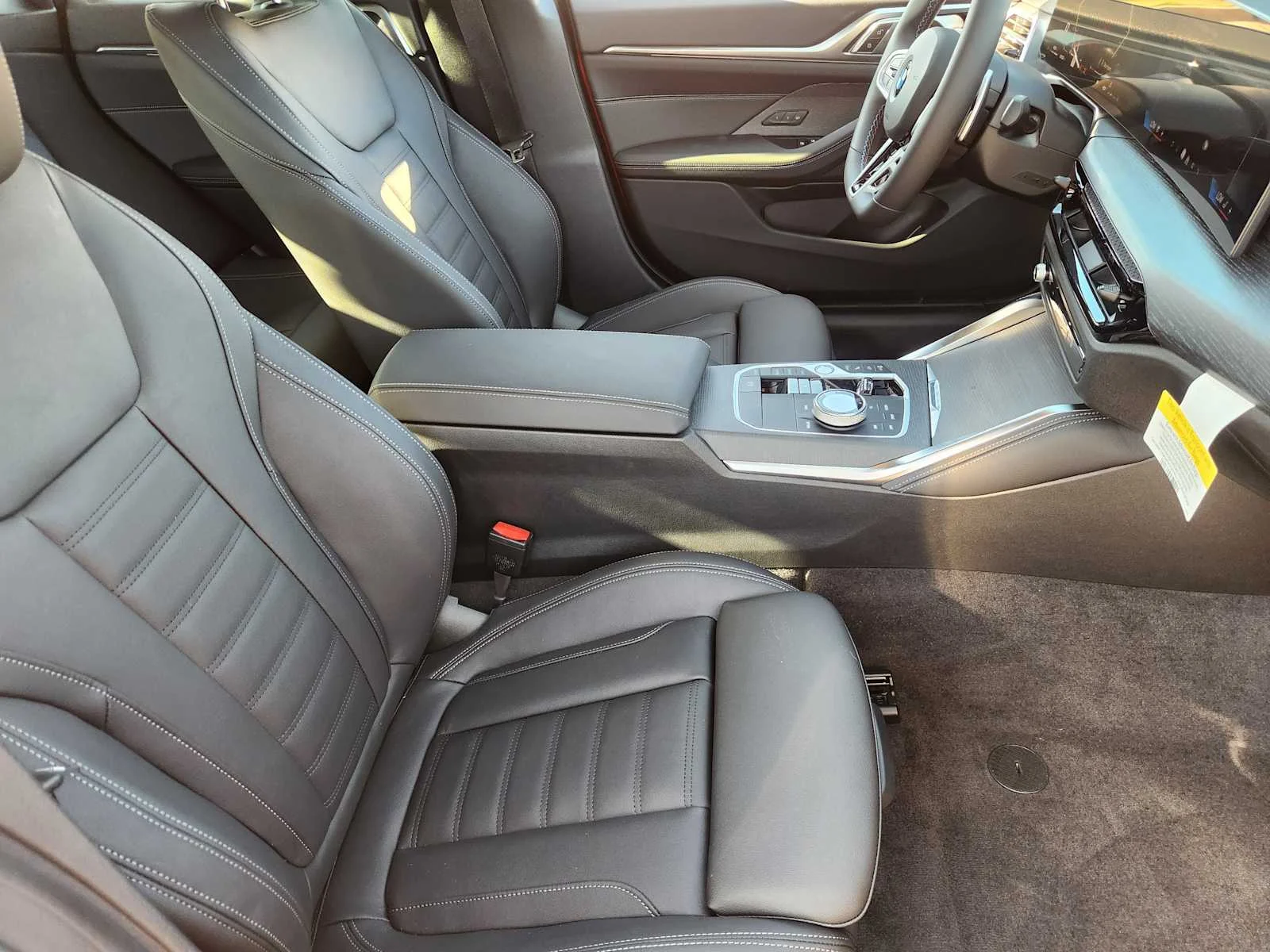 New 2026 Vegas Red Metallic BMW M440i xDrive Gran Coupe image 5
