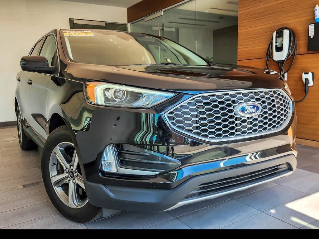 2023 Ford Edge
