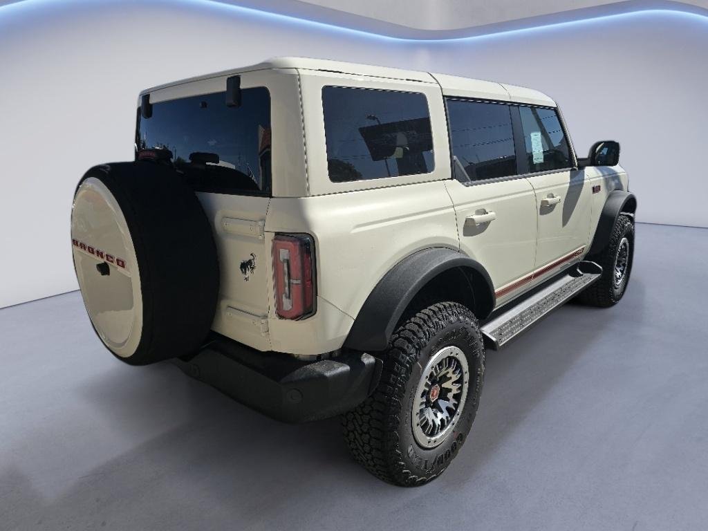 New 2026 Wimbledon White Ford Outer Banks® image 6