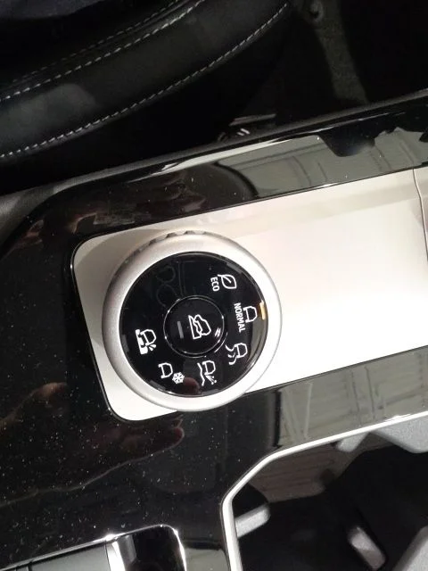 2026 Mitsubishi Outlander SE - Photo 16