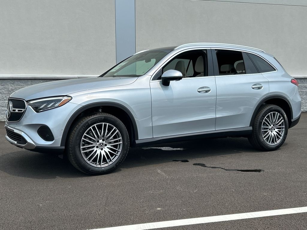 New 2026 Cirrus Silver Metallic Mercedes-Benz GLC 300 image 1