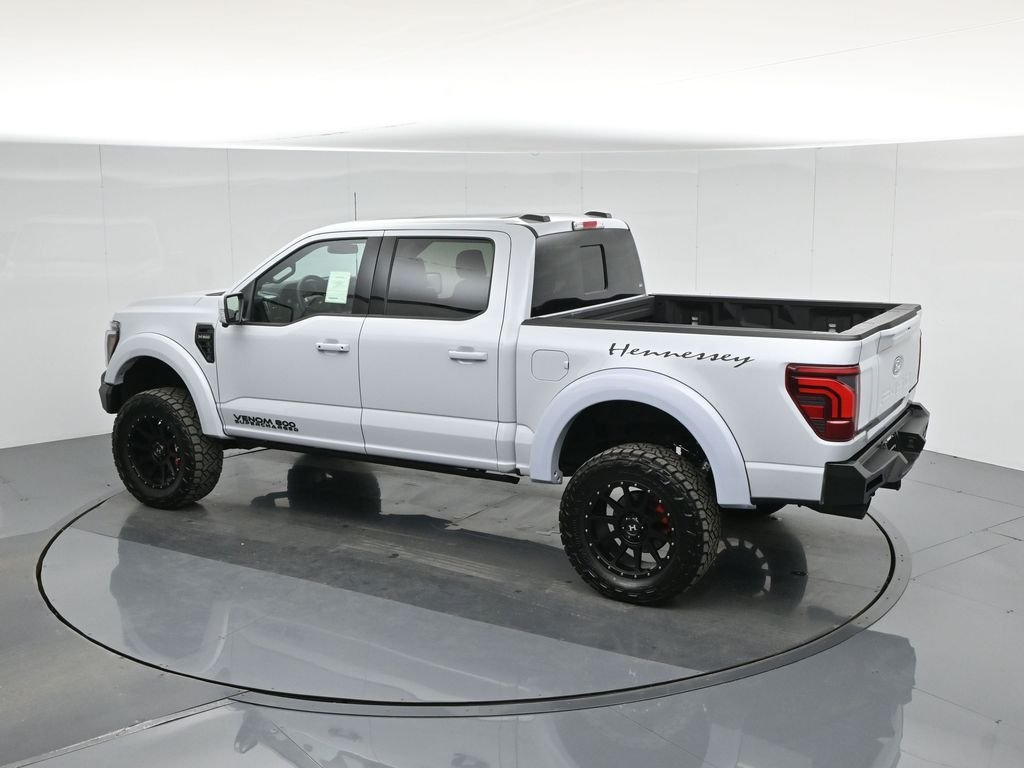 New 2025 Space White Metallic Ford Lariat image 45