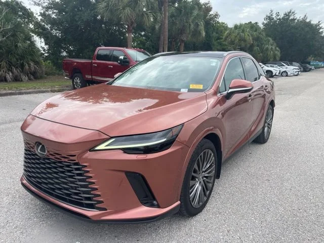 Certified Used 2023 Copper Lexus RX 350 Luxury image 5