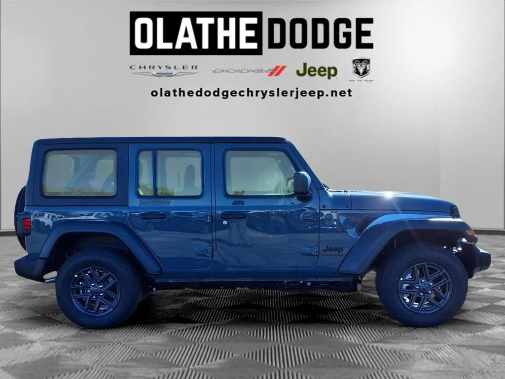 New 2026 Anvil Clear-Coat Exterior Paint Jeep Sport image 28