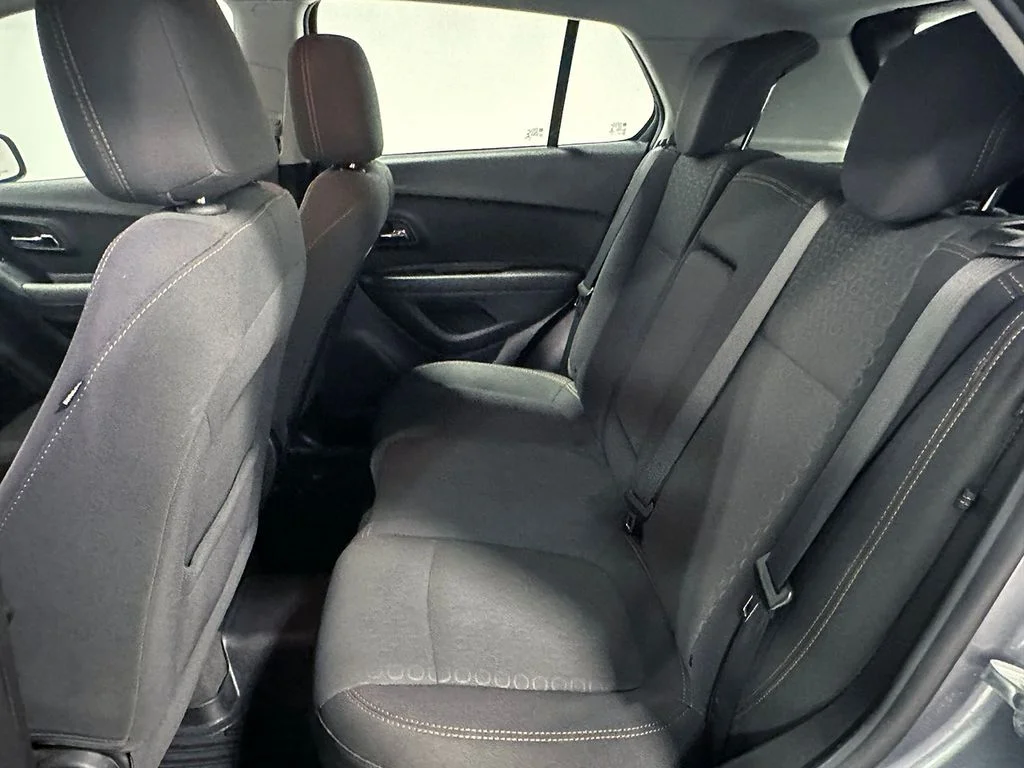 Used 2020 Gray Chevrolet LS image 16