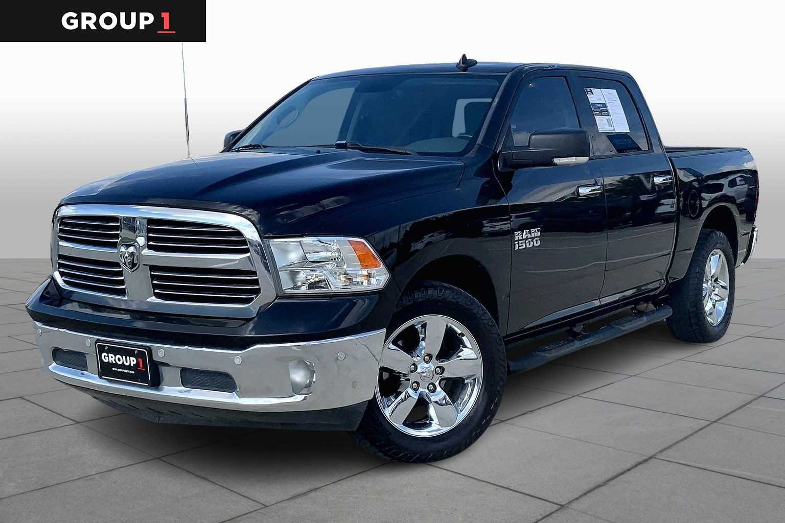2018 RAM 1500 Big Horn 4x4 Crew Cab 5'7's photo