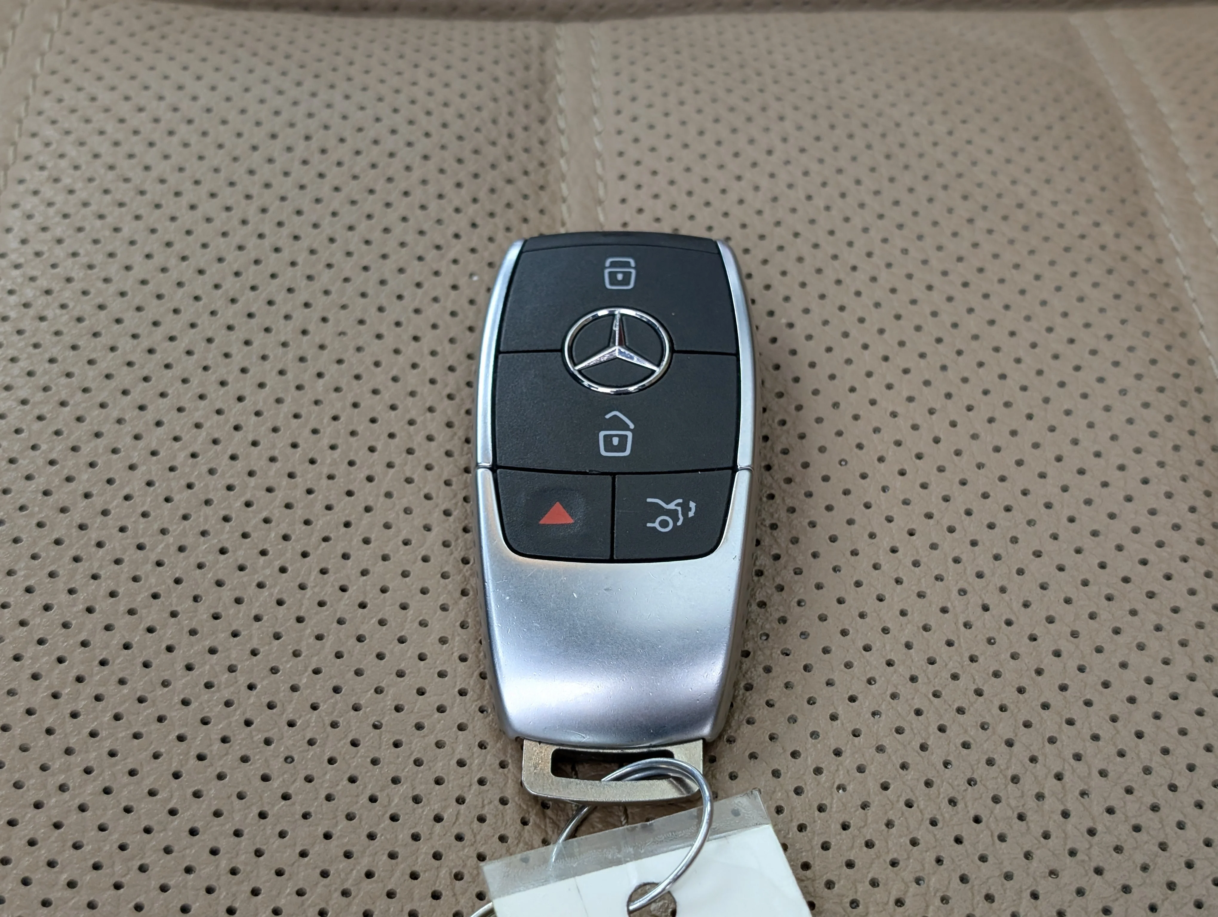 Used 2024 Black Mercedes-Benz GLE 350 image 36