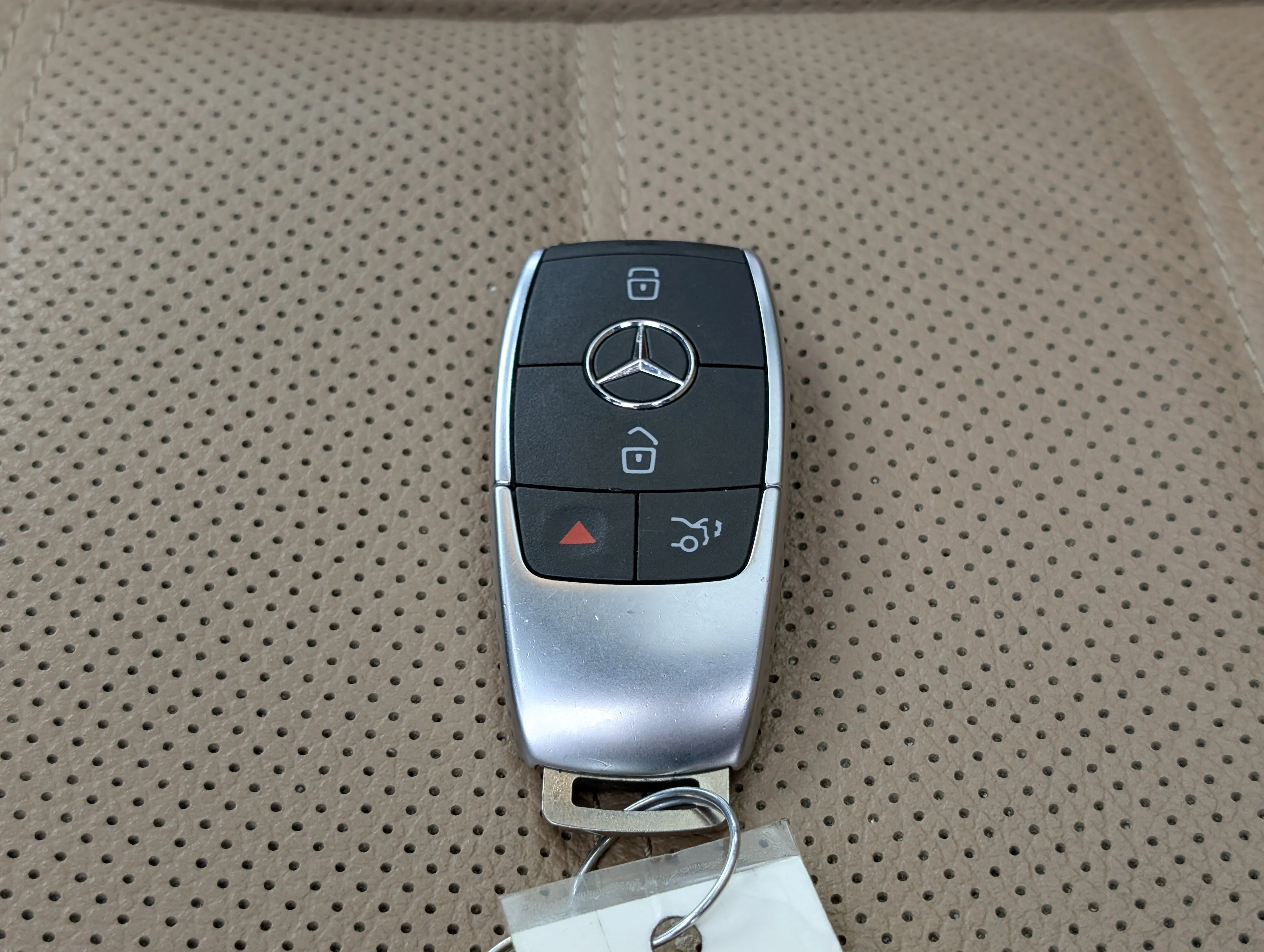 Used 2024 Black Mercedes-Benz GLE 350 image 36
