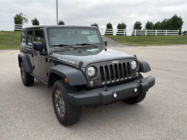 Used 2017 Crystal Metallic Jeep Unlimited Rubicon image 4