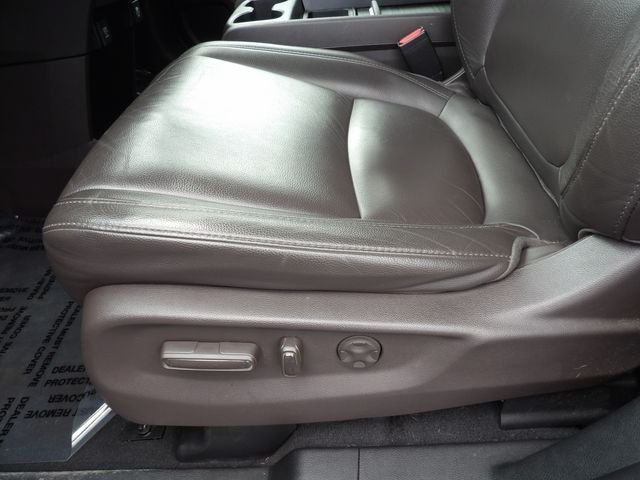 Used 2020 Pacific Pewter Metallic Honda Touring image 22