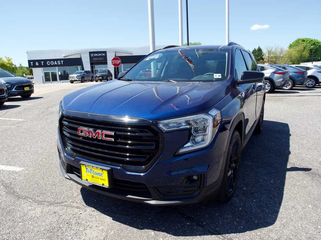 2023 GMC Terrain SLT AWD's photo