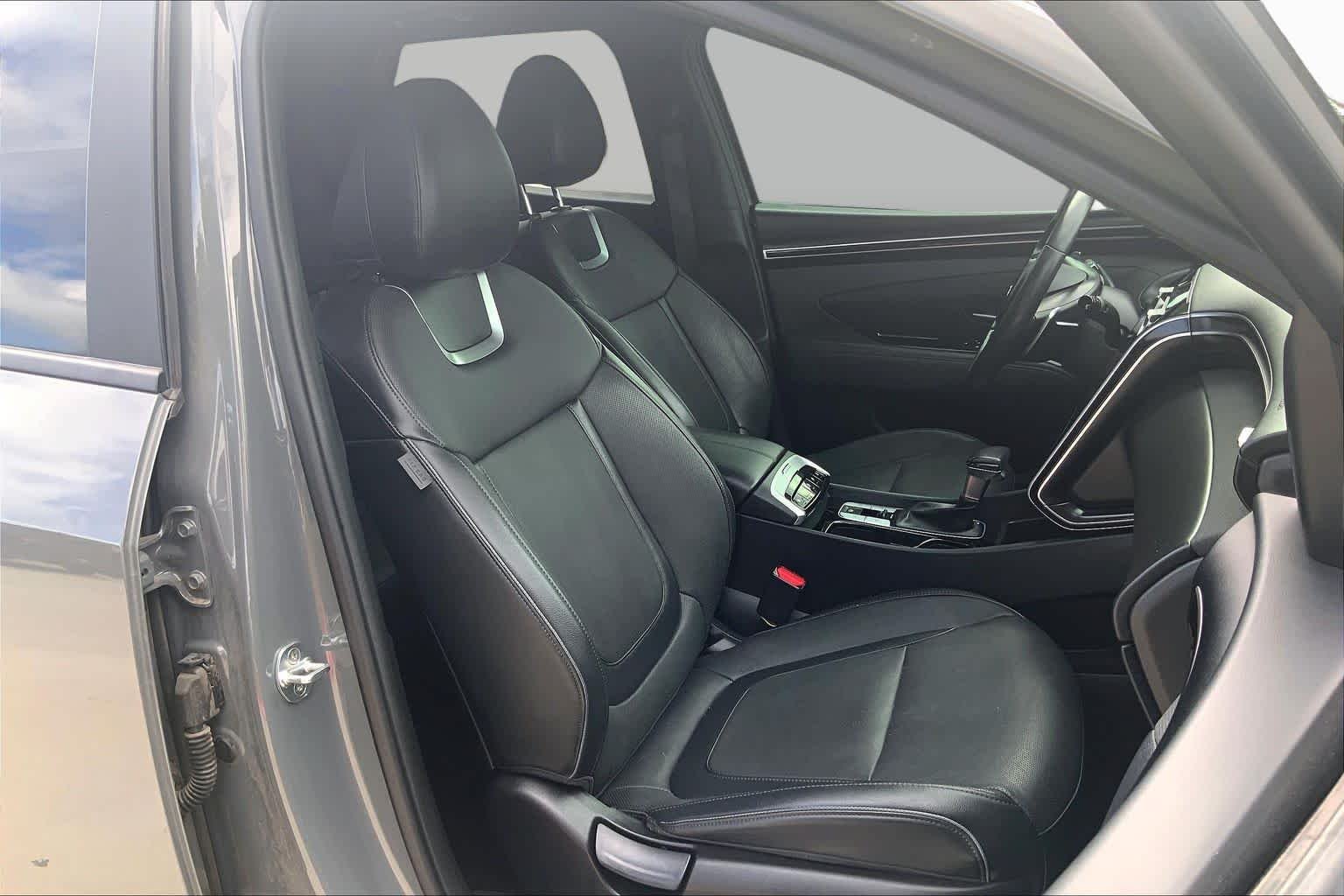 Certified Used 2022 Hampton Gray Hyundai Limited image 9