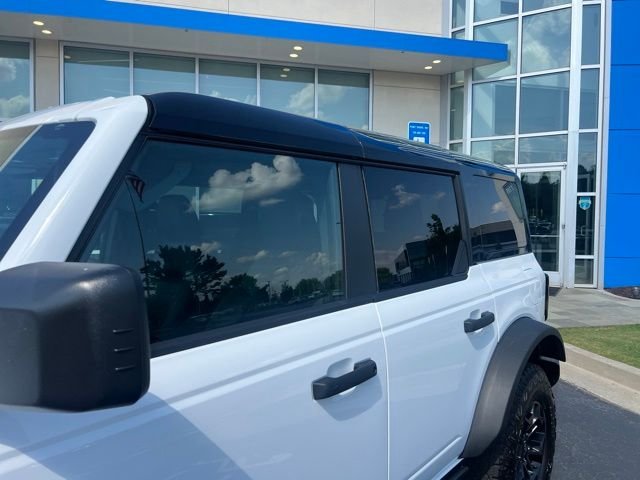 Used 2026 Oxford White Ford Badlands image 14